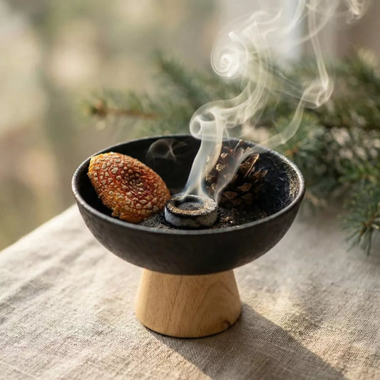 Räucherkelch mit Mangoholzfuß - Druwids